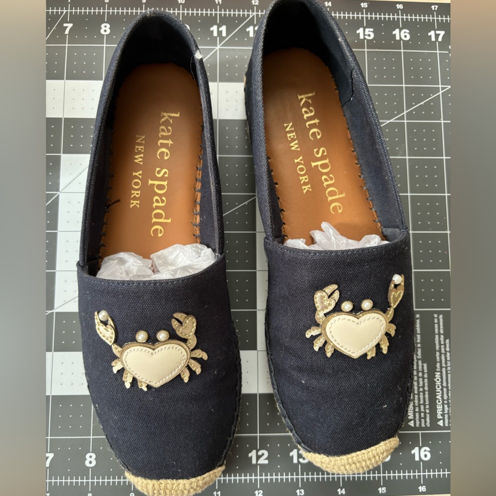 Kate Spade espadrilles. Nautical 🦀 crab . With pearl details, size 7.5